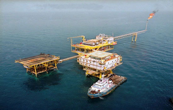 Giá dầu leo dốc nhờ nỗ lực hạn chế nguồn cung của OPEC